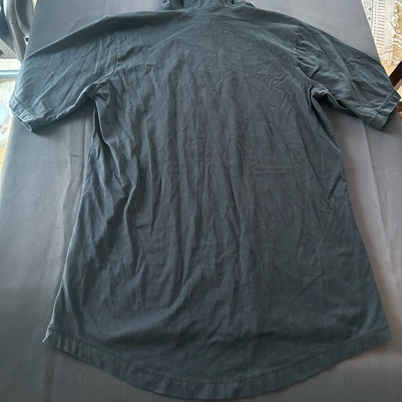 Men’s Jordan Black Graphic Hoodie Tee - Picture 3 of 3